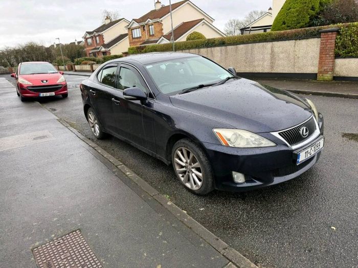 Lexus IS 220D