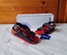 Birkingstock milano kinder desert soil black Size 8.5 eu 28 brand new boxed