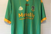 Meath GAA Jersey. Official Oneills Mens Home Jersey From Season 2006.True Vintage From The Time. Not A Modern Day Remake.