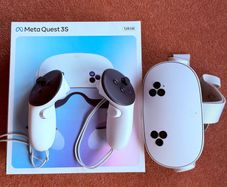 Meta Quest 3S 128gb - Mint under warranty receipt