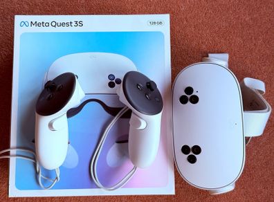Meta Quest 3S 128gb - Mint under warranty receipt