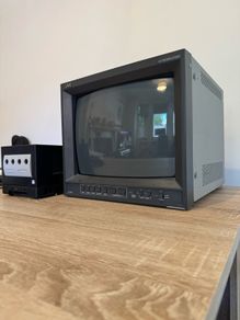 JVC TM-H140PN 14 inch | PVM | CRT Monitor | Retro Gaming | S-Video