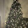Pre lit christmas tree  7ft tall Image 3