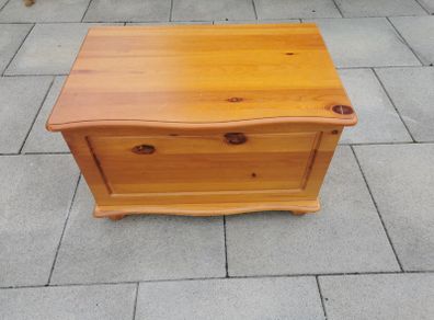 Pine Storage Chest