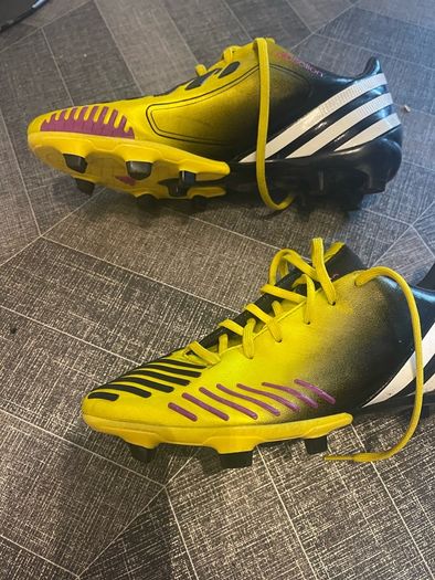 football boots size 7