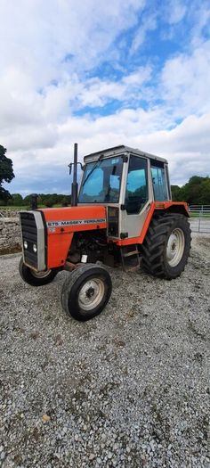 Massey Ferguson 675