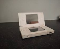Nitendo DS Lite