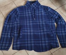 As New - Size Small - A Long Sleeved Half Zip Fleece with Pockets - #