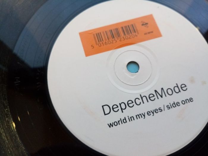 Depeche Mode - World In My Eyes 12" Vinyl