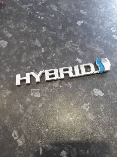 Hybrid car badge