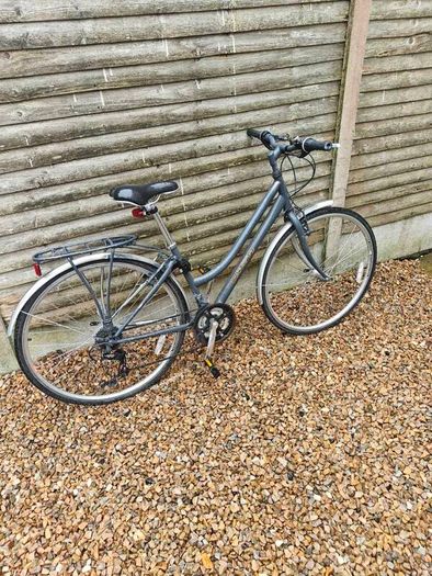 Small women's/ kids Viking bike with Kryptonite lock