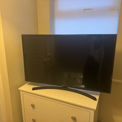 LG 43 inch Smart TV