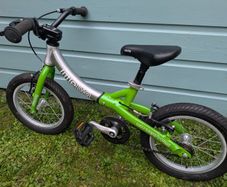 Little big bike (14inch Balance bike that converts to pedal bike)