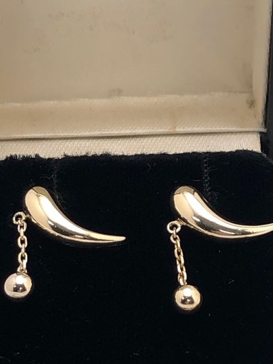 9ct Gold Stud Earrings