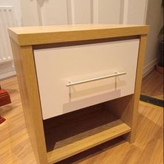 Bed side cabinet