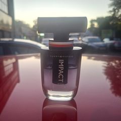 Tommy Hilfiger Impact Intense EDP 32-35 ML left