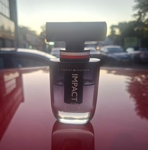 Tommy Hilfiger Impact Intense EDP 32-35 ML left