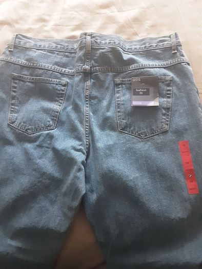 Jeans/Mark's and Spencer Fashion Fit Bootcut Jean's.. Size: 18UK