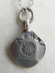 Vintage Sterling Silver .925 Azuni Pendant and Necklace - Full Hallmark length 18" - 3,2g