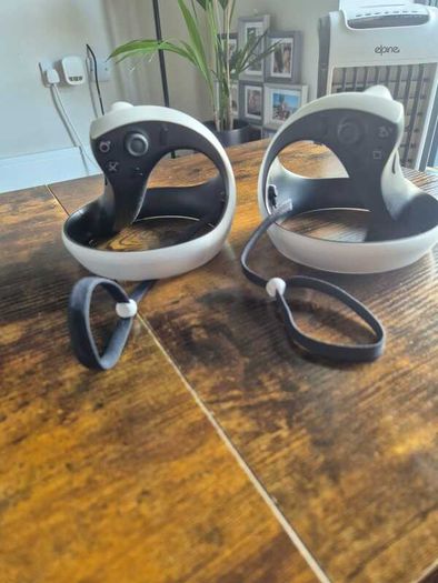 PlayStation VR2 (PS VR2) Complete, Like New