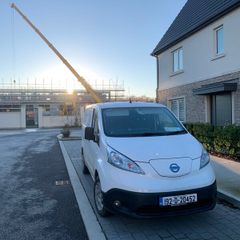 Nissan ENV200 2019