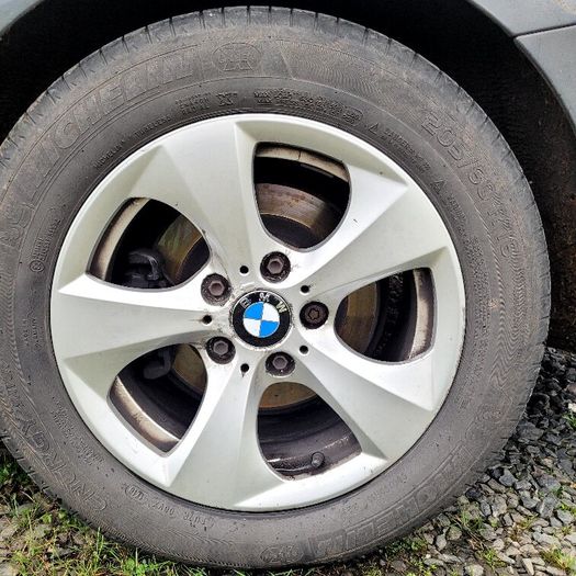 R16 BMW Alloys
