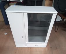 Bathroom cabinet
