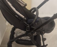 Egg Pram
