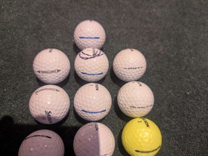 21 x Srixon Golf Balls,