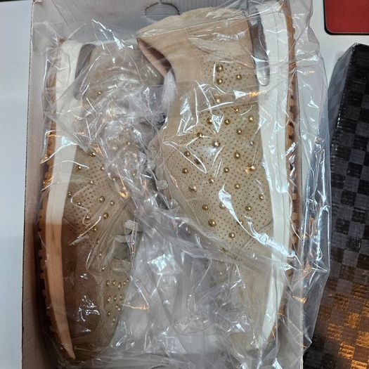 Patricia Miller dressy embellished beige suede trainers sneakers runners RRP 114 e sizes UK 3.5 & 6.UK new & boxed