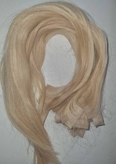 Tape in hair extensions