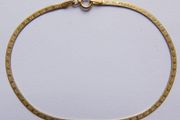 Vintage Solid 9K Yellow Gold 375 Herringbone Bracelet: Reversible Textured &amp; Polished Finish, Flat Snake Chain Style length 7,1" - 1,1g