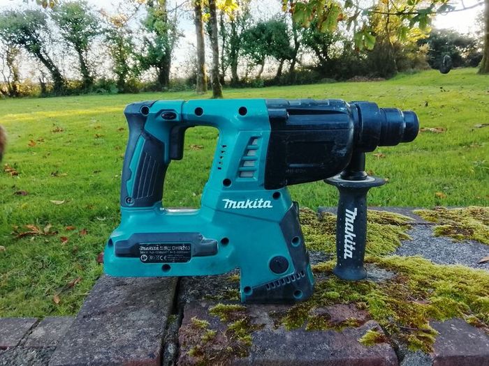 Makita 36v (2. 18) rotary drill