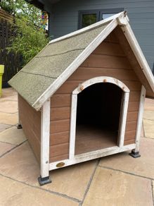 Cheeko Dog Kennel