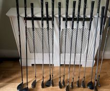 Set of golf clubs & bag