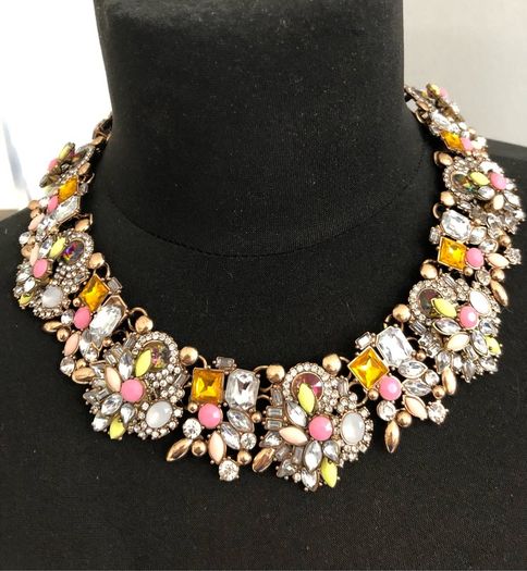 statement necklace
