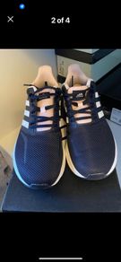New runners  size 6 navy /pink
