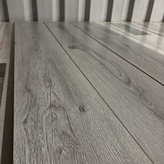 3 Colours Laminated flooring 8mm