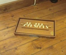 Shruti box