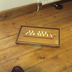 Shruti box