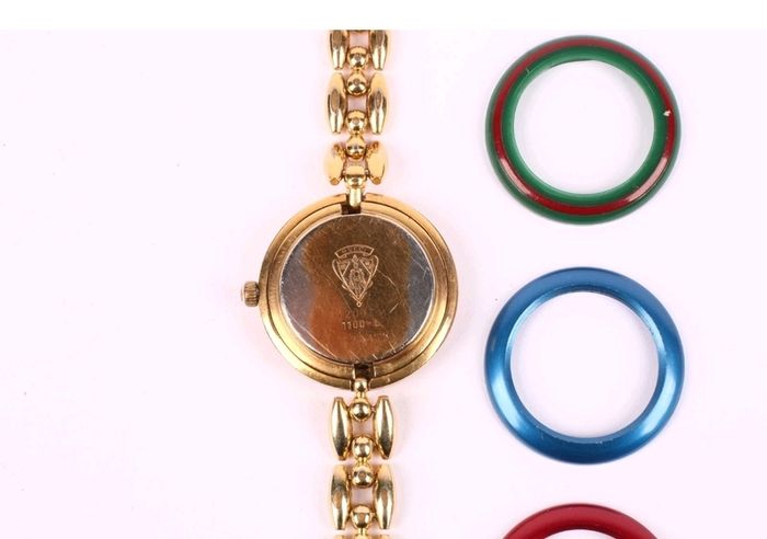 Gucci 1100-L Quartz Womens Watch 26mm Change Bezel Gold Plated