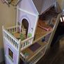 Doll house Image 4