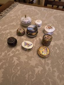 Trinket boxes