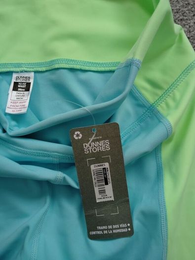 New.kids swim shorts.size 26"