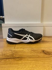 hockey shoes