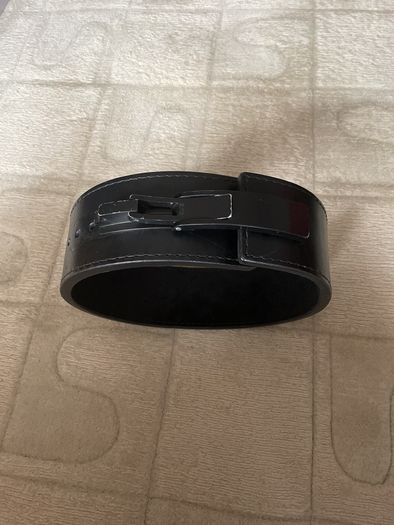 Rogue lever belt