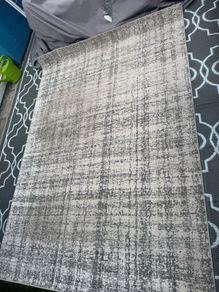 Modern grey rug