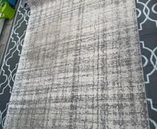 Modern grey rug