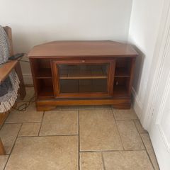 tv unit and matching lamp stand