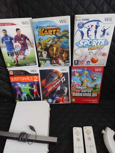 Wii bundle with 6 games